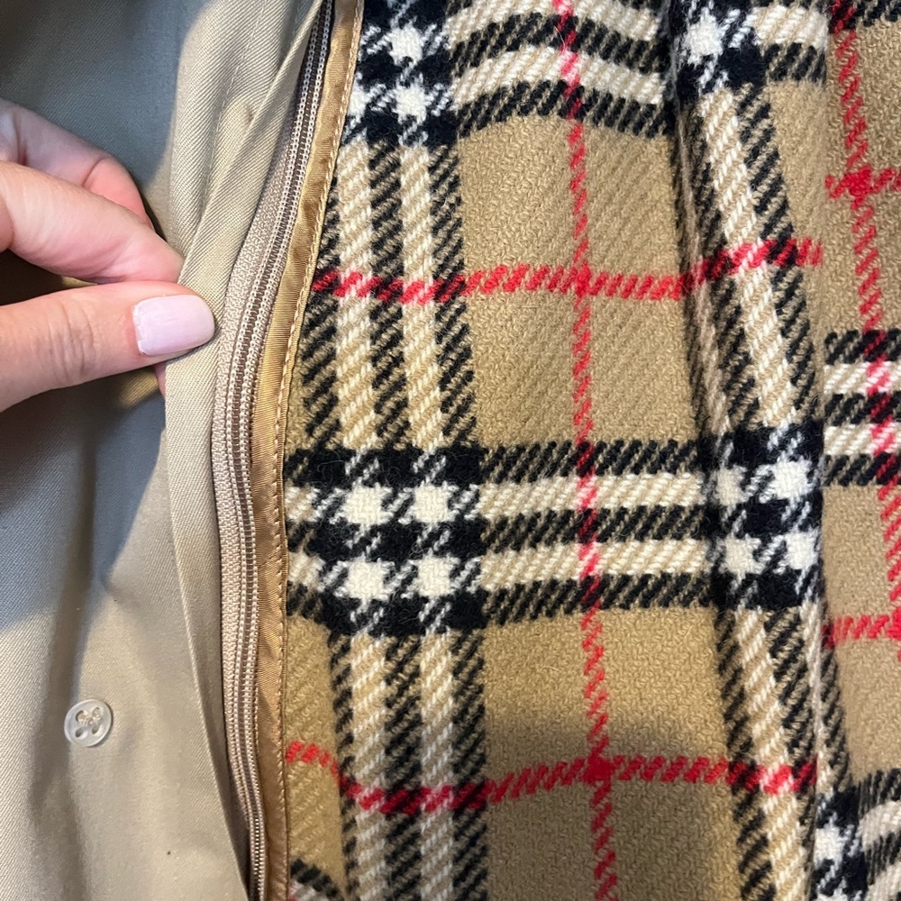 Vintage Burberry Removable Wool Lined Trench Coat - Picture 4 of 16